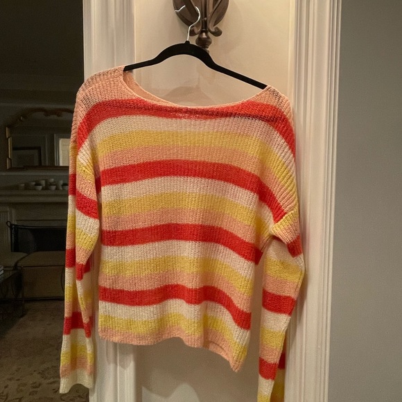 Cupcakes and Cashmere lex sweater from Revolve - Picture 3 of 8